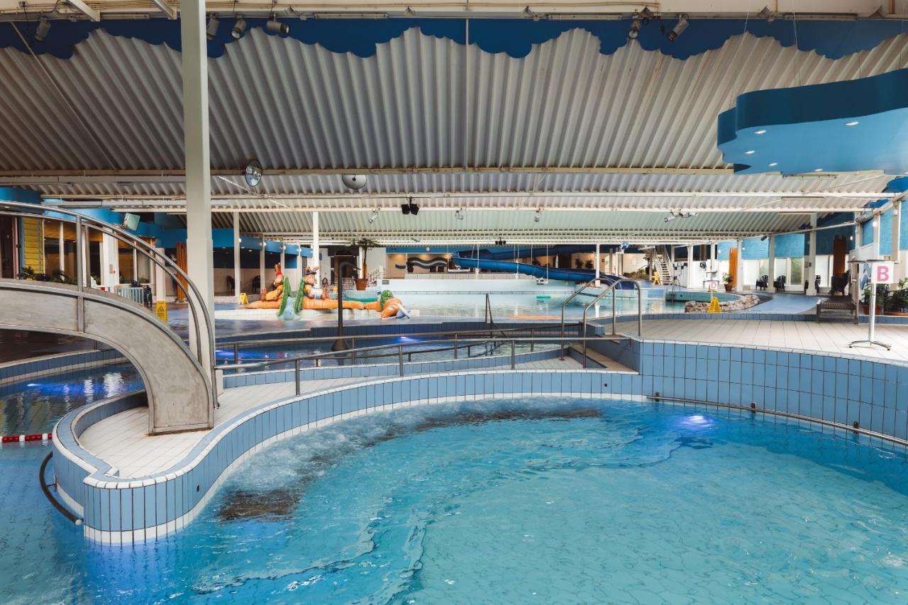 Rbr 747 - Beach Resort 坎珀兰 外观 照片